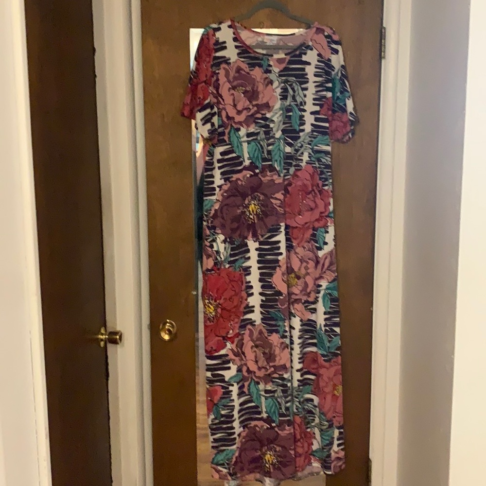 Lularoe Maria maxi dress.